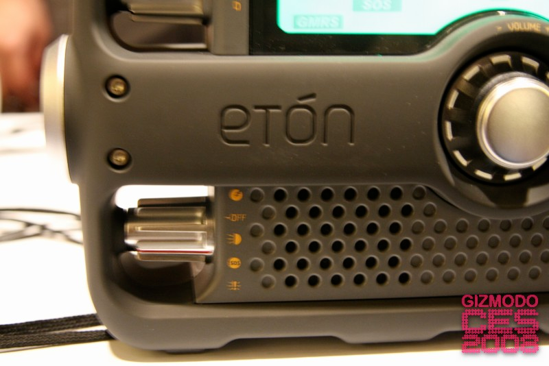 Illustration for article titled Grundig Eton FR1000 Voicelink Survival Radio Is Gorgeous
